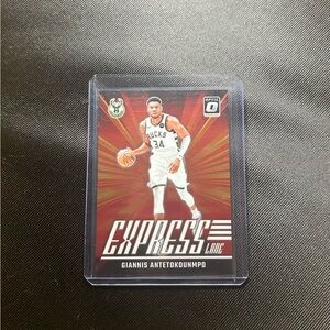 Milwaukee Bucks Giannis Antetokounmpo Express Lane Trading Card